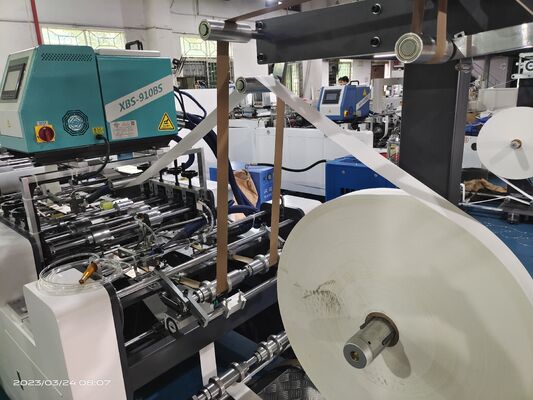 High Speed 188 Automatic 2 Robot Arms Flat Paper Handle Pasting Machine Continuous Running For Paper Handle Production Line