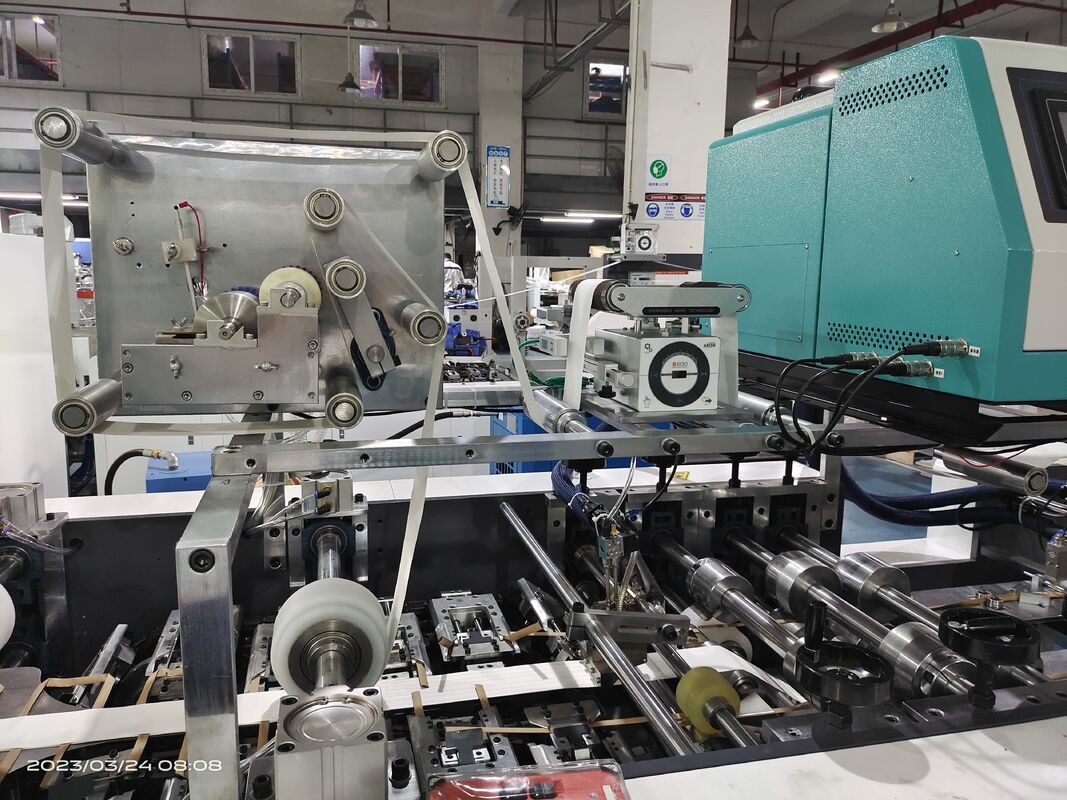 Energy Efficient 888 Automatic Flat Paper Handle Pasting Machine Reliable Output For Paper Handle Equipment